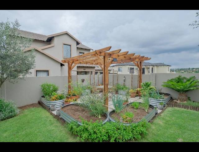 3 BEDROOM HOUSE FOR SALE IN AMBERFIELD VALLEY